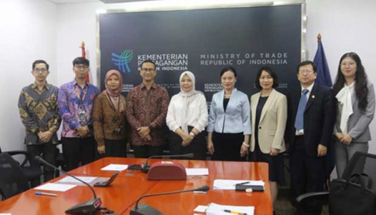 General Director of National Export Development (PEN) Receives Visit from Secretary General of CAEXPO
