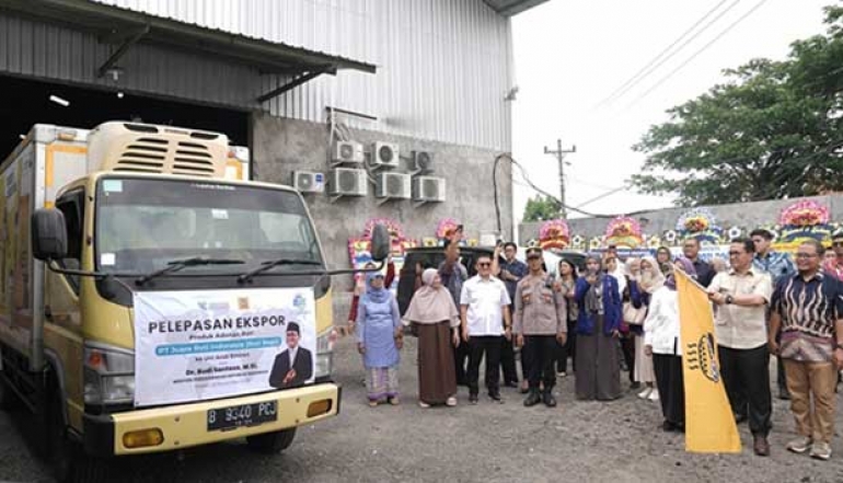 Indonesia's Trade Surplus Extends to 55 Consecutive Months