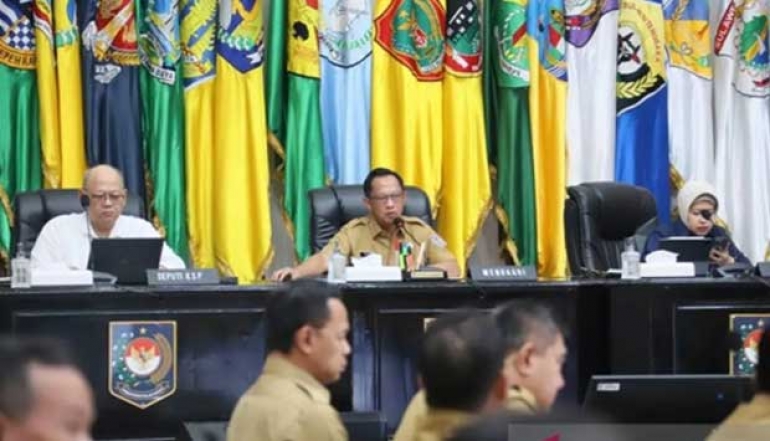 Minister of Home Affairs: Indonesia's economy is strong, growing 5.02% in Q4 2024