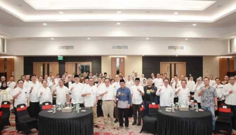OJK Encourages Regional Banks' Role in Indonesia's Economic Growth