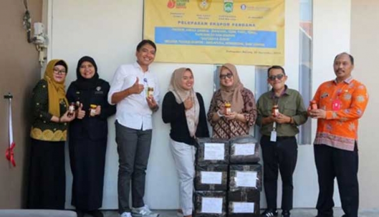 Customs Releases First Export of Indonesian Chili Sauce Products to Asian Markets