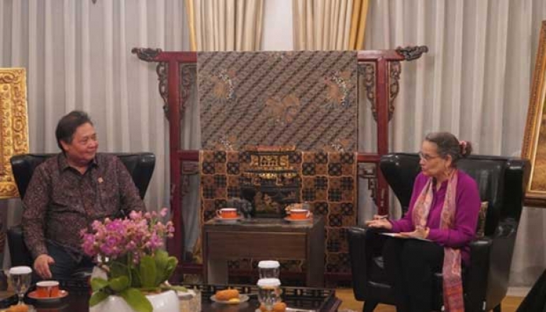 Coordinating Minister Airlangga and U.S. Ambassador Kamala S. Lakhdhir Discuss Tariff Issues, Both Countries Commit to Constructive Economic Cooperation